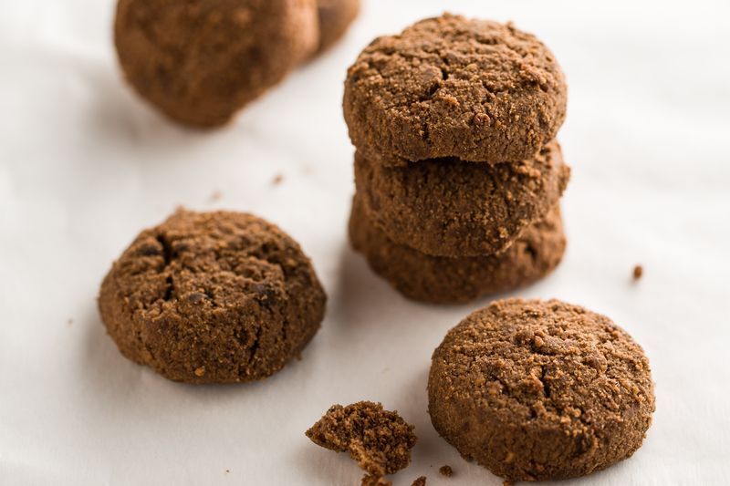 Organic Salty Chocolate Cookies gluten-free loose