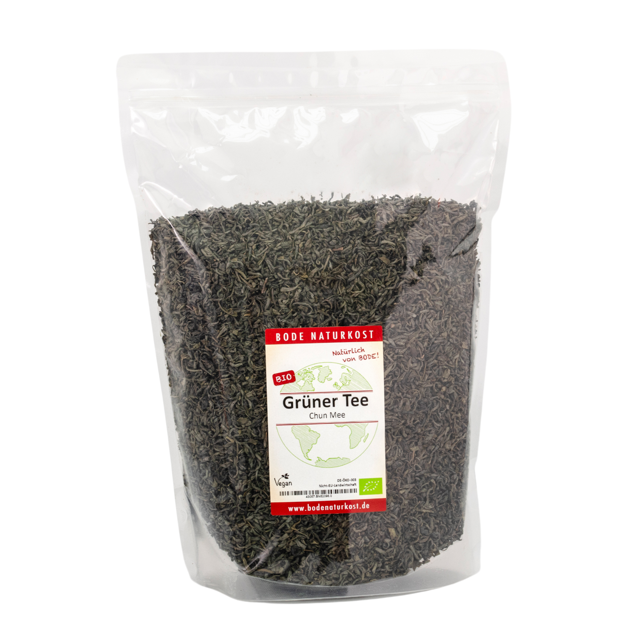 Genlukkelig plastpose med Bode Naturkost økologisk grøn te Chun Mee, løsvægt med mørke, krøllede teblade