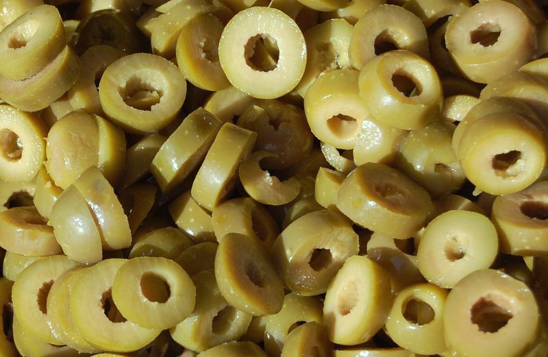 Sliced green olives in brine, organic, 20kg fill weight, net weight 11kg