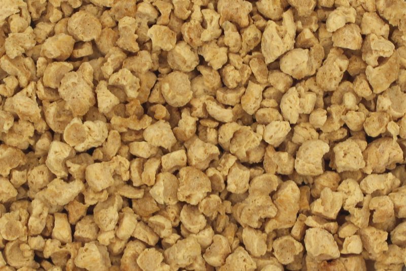 Organic fine soya chunks