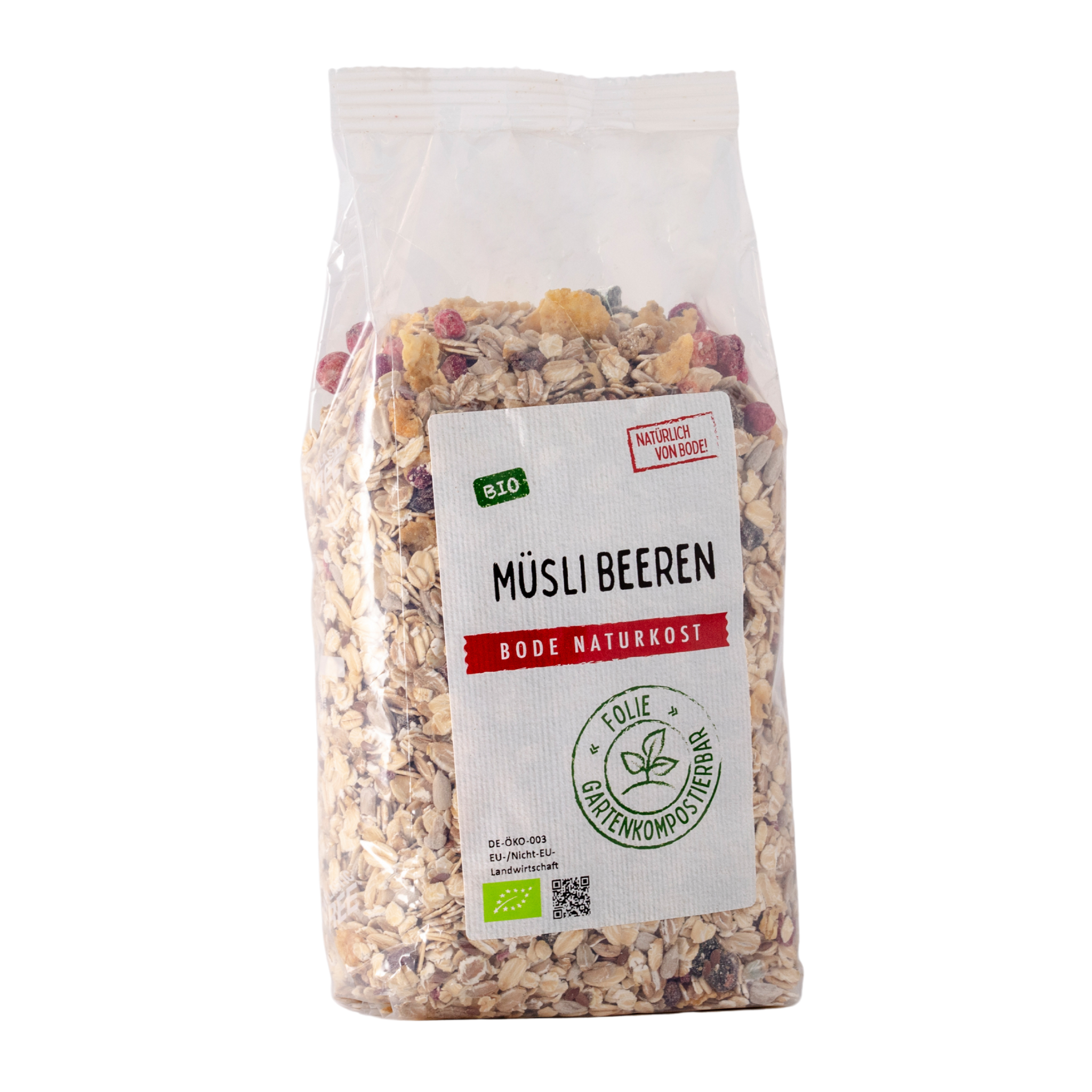 Gennemsigtig plastpose med Bode Naturkost økologisk muesli med tørrede bær og havreflager, etiketten og økologimærket er synlige