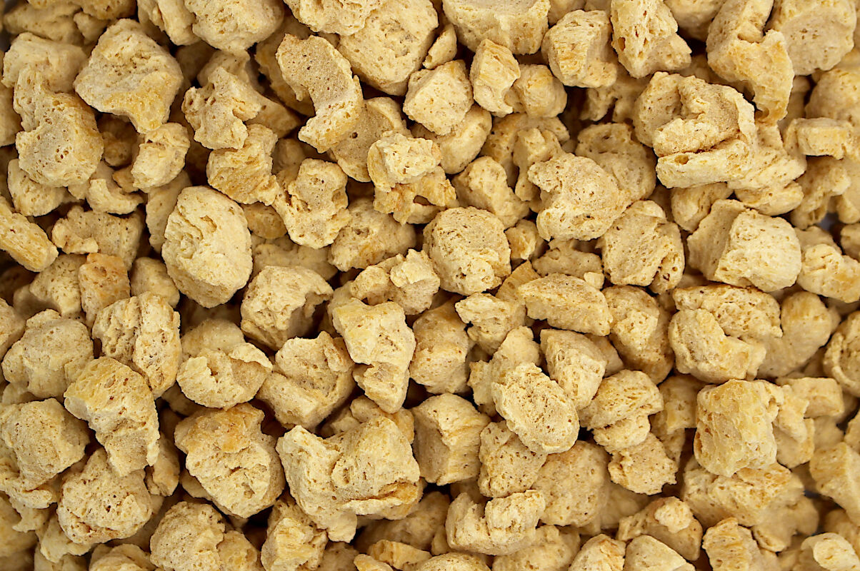 Organic coarse soya chunks