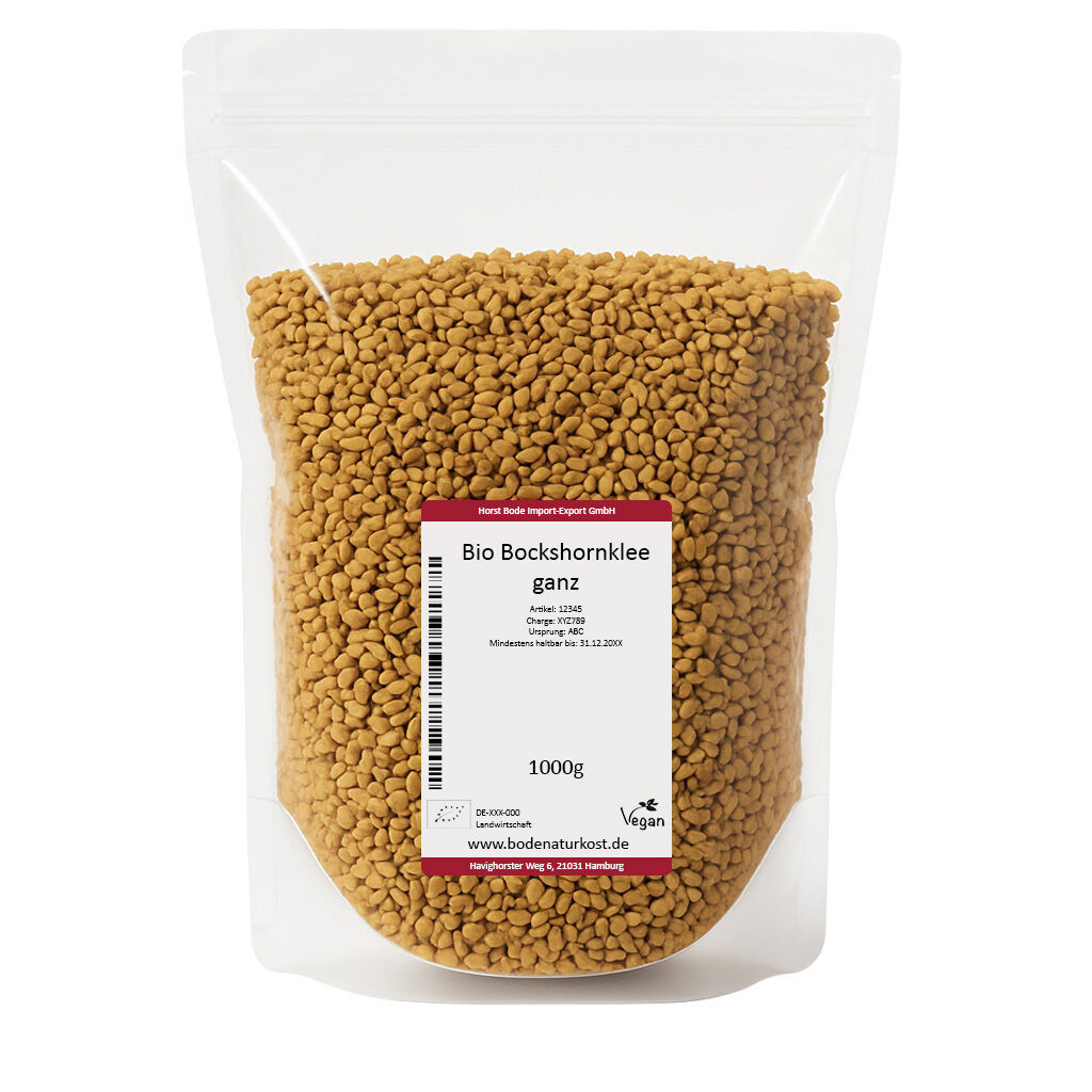 Gennemsigtig genlukkelig plastikpose fyldt med 1000 g økologiske hele bukkehornsfrø med hvid etiket