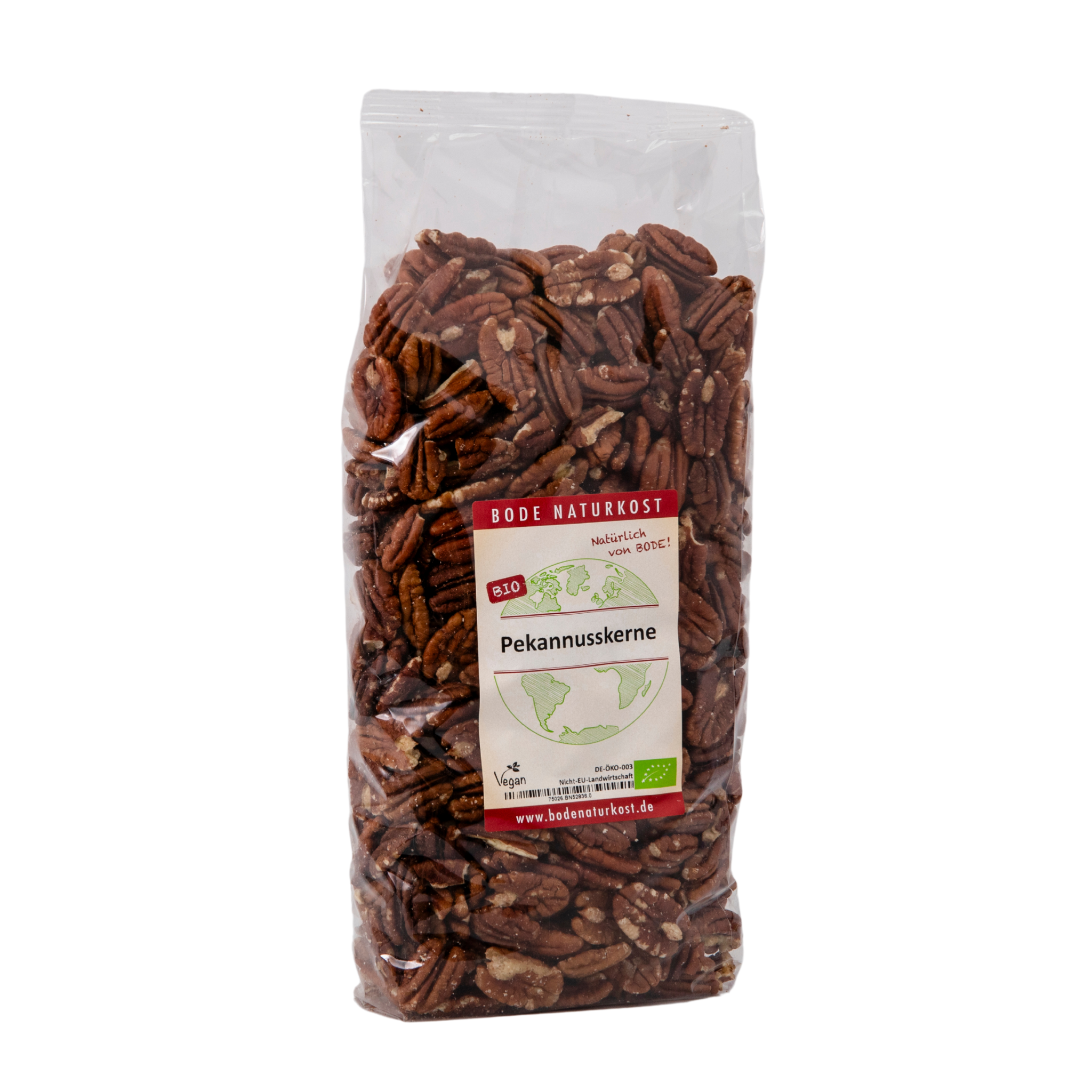 Klar plastpose med Bode Naturkost økologiske pekannødder (hele kerner), synlig etiket med BIO- og vegan-symboler